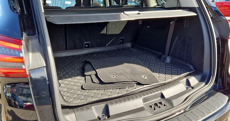 Ford S-Max cena 69900 przebieg: 153976, rok produkcji 2017 z Boguchwała małe 436